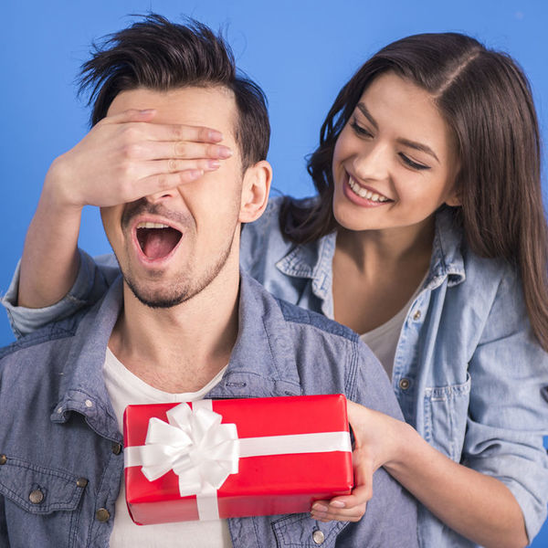 Выбор презента для отца супруги на Happy Birthday изображения Выбор презента для отца супруги на Happy Birthday изоражения