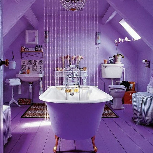 Ванная комната в сиреневых и фиолетовых тонах