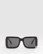 Очки солнцезащитные BURBERRY 0BE4406U 1597777 фото 1