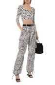 Хлопковые брюки-карго M05CH1NO Jeans фото 2